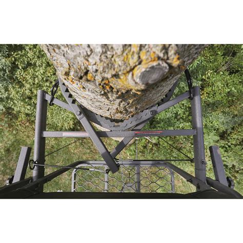 Guide Gear 20 2 Man Double Rail Ladder Tree Stand With Hunting Blind