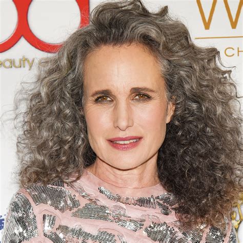 Andie Macdowell Shows Off Her Makeup Free Skin And Stunning Gray Hair At 65