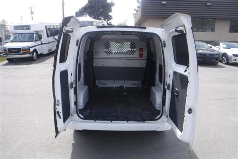 2014 Nissan Nv200 Sv Cargo Van With Bulkhead Divider