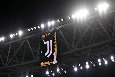 La Juventus Colpita Da Triplice Sanzione Sui Bilanci Sportxpress It