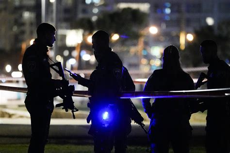 Schusswaffen Angriff In Tel Aviv 6 Tote Und 9 Verletzte