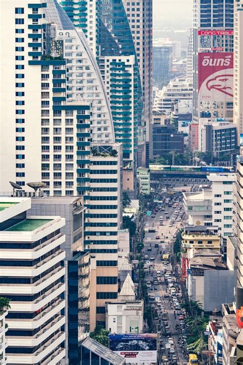 view  sukhumvit mrt station entrance  sukhumvit road