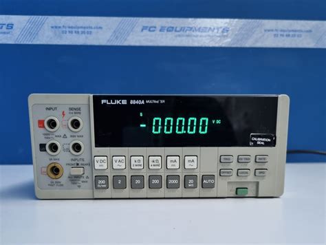 8840A MULTIMETRE NUMERIQUE FLUKE 5 5 DIGITS FC EQUIPMENTS