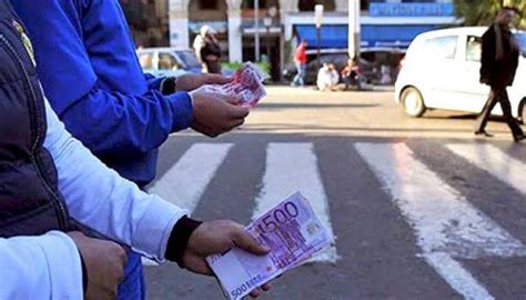 Devises en Algérie Prix du dinar sur le marché noir dimanche 16