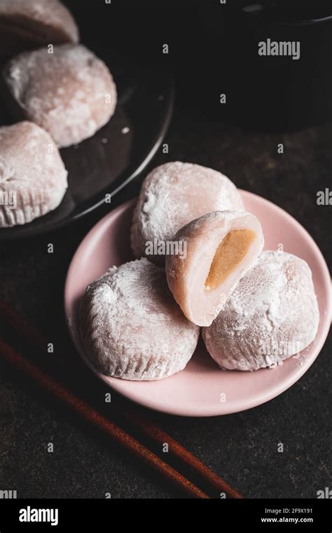 Sweet mochi hi-res stock photography and images - Alamy