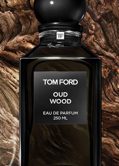 TOM FORD Oud Wood Eau de Parfum Fragrance 250ml Decanter - Bergdorf Goodman