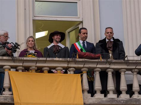 Domodossola Le Chiavi Della Citt Consegnate Al Togn E Alla Cia La