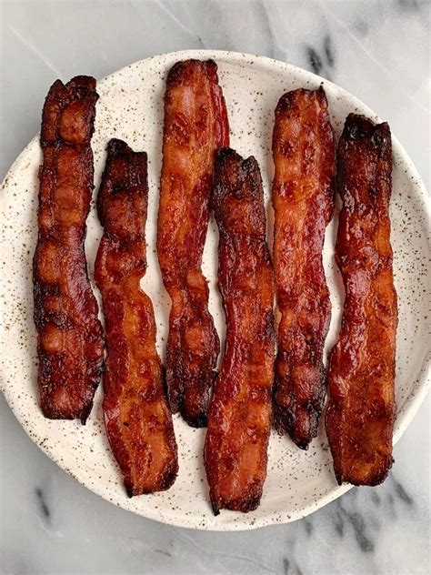 The Best Crispy Oven BACON! (no greasy stove included!) - rachLmansfield