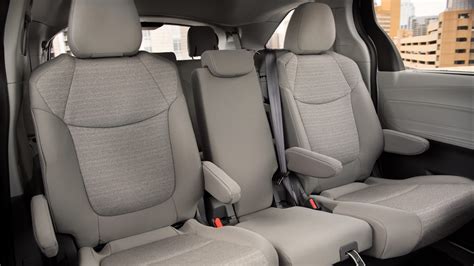 2024 Toyota Sienna Xle V6 Passenger Van Interior Una Oralee