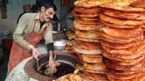 Tandoori Bakarkhani Making Amaritsari Bakarkhani Recipe Breakfast