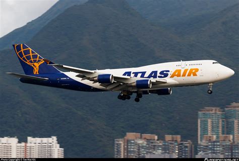 N429MC Atlas Air Boeing 747 481 BCF Photo By Tse Wai Kit ID 1192116