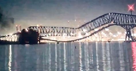 Baltimore S Francis Scott Key Bridge Collapses After Collision Huffpost Uk U S News