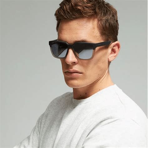 Venta Gafas Hombre Hawkers En Stock