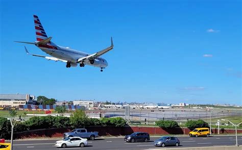 These Are The Top 5 Longest Flights From LaGuardia Airport