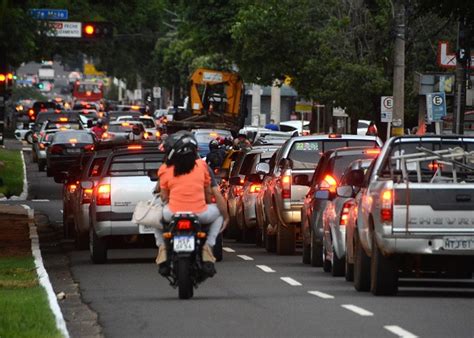 Atenção Licenciamento de veículos placas de final 1 e 2 vence hoje