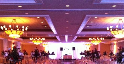 Blog of Wedding DJ in Chicagoland, IL: Your Banquet Hall can make your ...