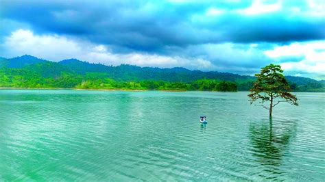 Wisata Alam Danau Tendetung Yang Unik Di Bangkep Webdispar