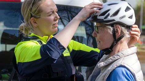 Adfc Fahrradfr Hling Mit E Bike Sicherheitstraining