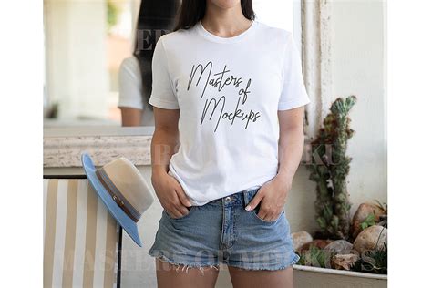 White T-Shirt Mockup Female Modeled - art.miraikun.sbs