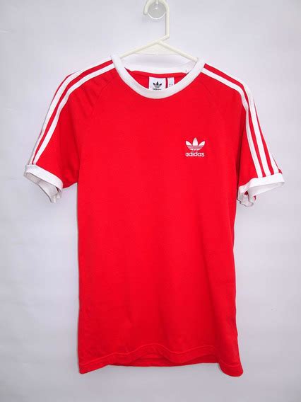 Venta Remera Adidas Roja En Stock