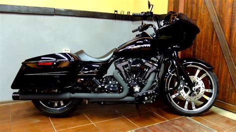 Harley Davidson Road Glide 21 Front Wheel