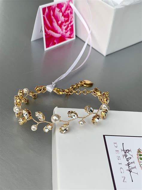 Crystal And Pearl Bridal Bracelet Delicate Bracelet Leaf Vine Wedding Jewelry Set Pearl