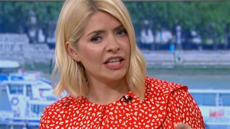 Holly Willoughby Just Wants Phillip Schofield Gone As She Begins