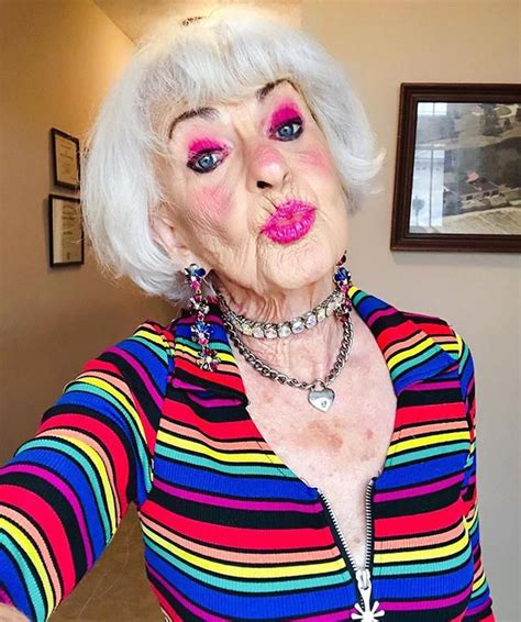 60 Photos Of Instagrams Most Stylish 92 Y O Grandma Baddie Winkle