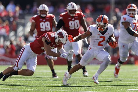 Illinois Football 5 Reasons Illini Running Back Chase Brown Is A