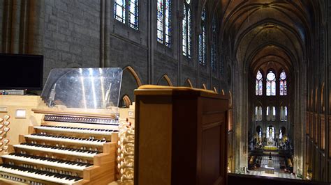 "It's beauty at an inexpressible level" — Organist Nathan Laube ...