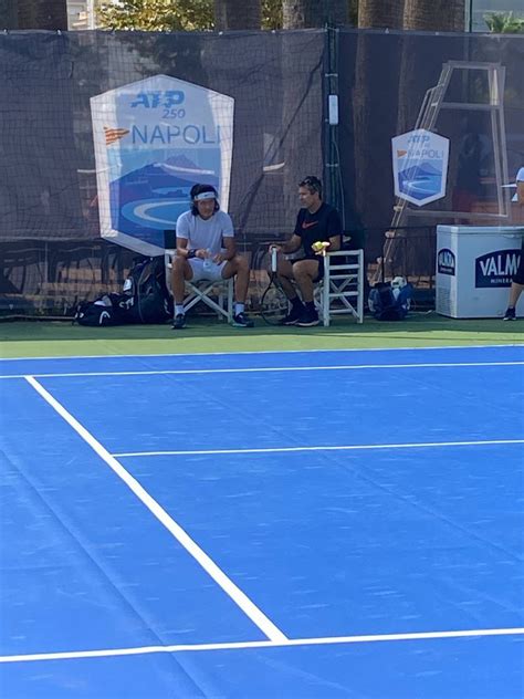 Christian on Twitter El ATP 250 de Napoli se está atrasando porque