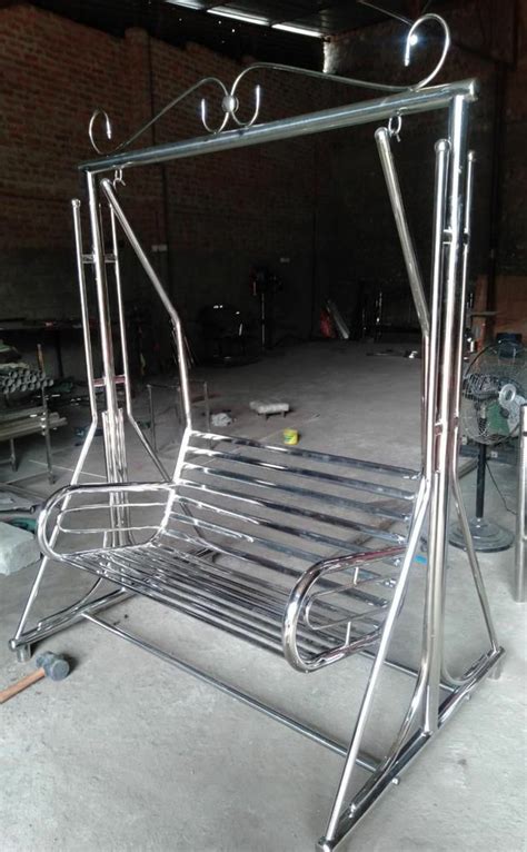 Modern Stainless Steel Ss Jhula Lakshya 3 Seater At Rs 12500 In Raipur