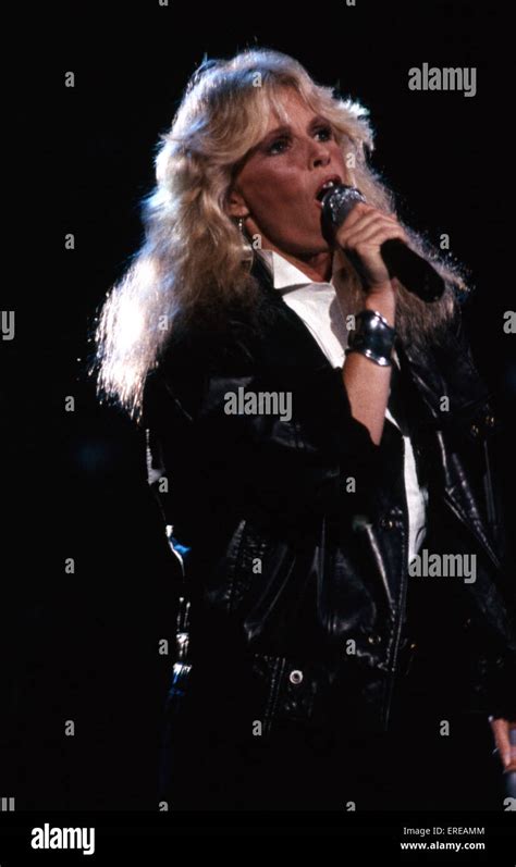 kim carnes high resolution stock photography  images alamy