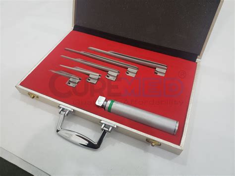 Miller Conventional Laryngoscope Set - CureMed International