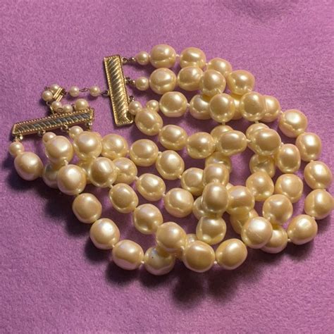 Carolee Jewelry Carolee Strand Costume Pearl Necklace Poshmark