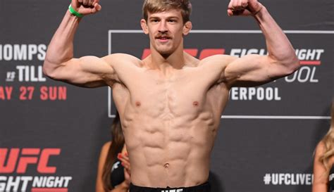 Arnold Allen Ufc Fight Night 130 Ceremonial Weigh Ins 1000x Mma Junkie