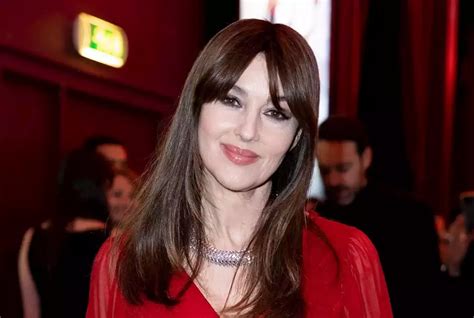 Monica Bellucci Sa Fille Deva Cassel Renversante En Robe