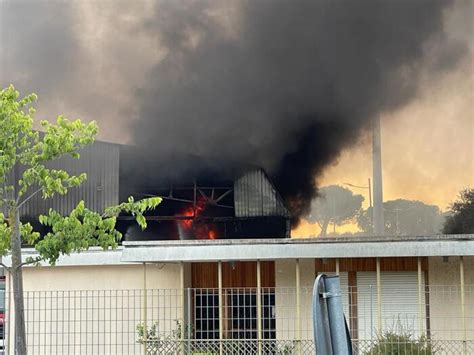 Incendio In Un Capannone Azienda Alle Porte Di Corciano A L E S S A N