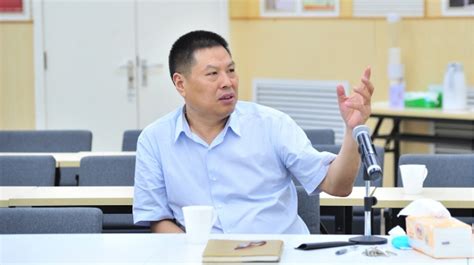 中国农业大学新闻网 综合新闻 倾听“新”声，共话发展——人发学院召开2022年新进教师座谈会