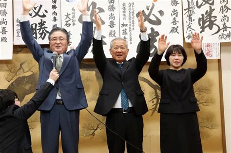 対馬市長 比田勝氏が3選 核ごみ処分場誘致派の新人抑え 「今後も反対の立場で」 長崎 長崎新聞 2024 03 04 [10 30] 公開