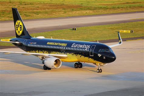 Eurowings Airbus A Bvb Borussia Dortmund Mannschaftsairbus D Aizr