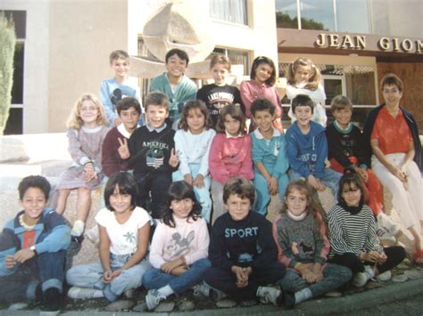 Photo De Classe Ce De Ecole Jean Giono Copains D Avant