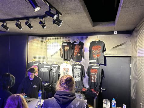 Slaughter To Prevail Merch Tilburg : r/SlaughterToPrevail
