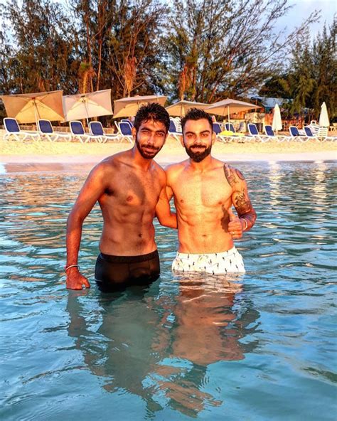 Virat Kohli Abs