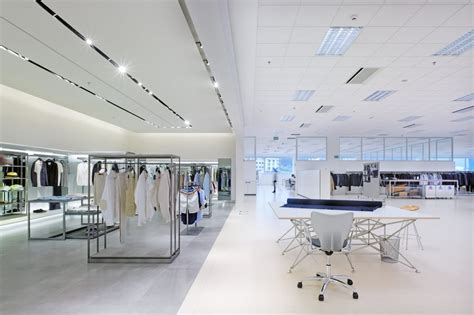 Inditex controls the whereabouts of more than 1 billion garments