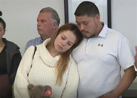 Niña Muere Después Del Año Nuevo A Causa De Una Bala Perdida En Texas