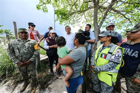 SUPERVISA MARA LEZAMA TRABAJOS DE DESAZOLVE Y ENTREGA APOYOS A FAMILIAS