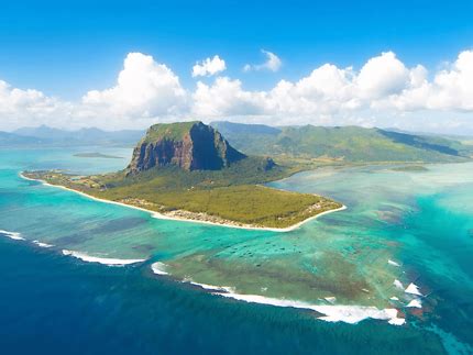 Maurice Le Sud Ouest De L Le Autour Du Morne Brabant