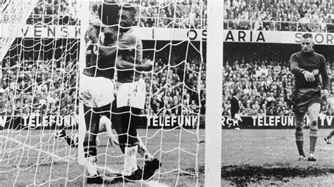 goals   world cup game record  goals scored   single