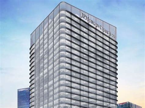 Worldwide Plaza Office For Sale Uptown Bonifacio Taguig Lionunion